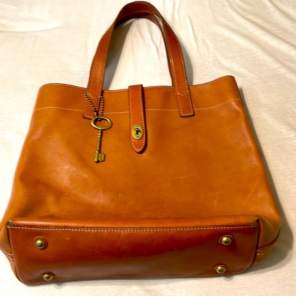 100% Leather Fossil Tote Bag